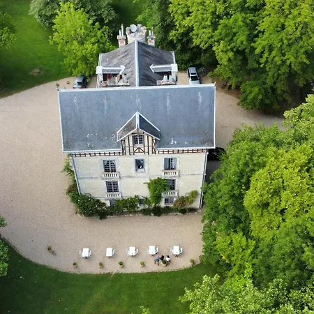 Oda ve Kahvaltı Manoir De Plaisance 3*