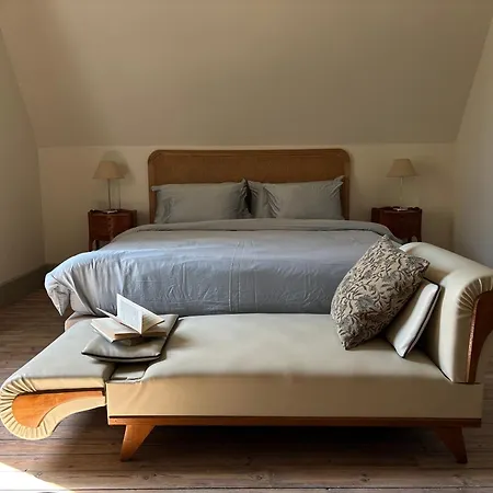 Manoir De Plaisance 3* Benon
