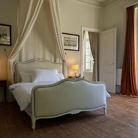 Manoir De Plaisance Bed & Breakfast 3*