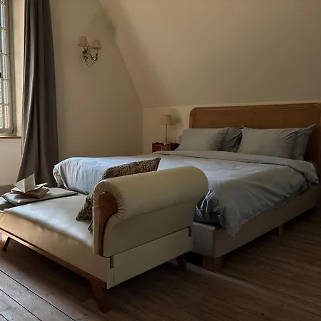 Manoir De Plaisance 3* Benon