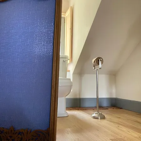 Manoir De Plaisance Bed & Breakfast