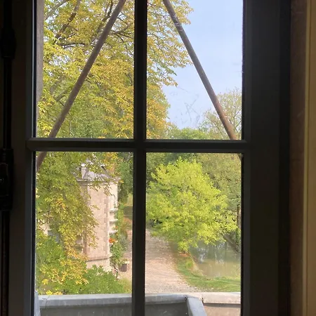 Bed & Breakfast Manoir De Plaisance 3*